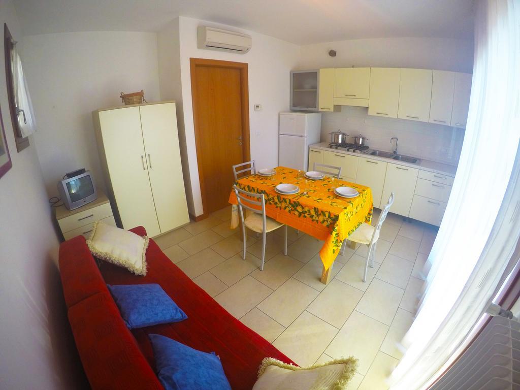 Residence Le Piramidi Caorle Exterior foto
