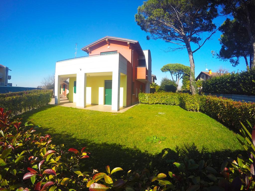 Residence Le Piramidi Caorle Exterior foto